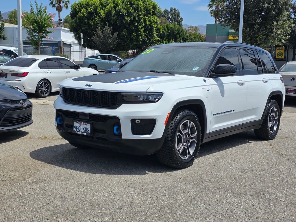 Certified Used 2022 White Jeep Trailhawk 4xe image 10