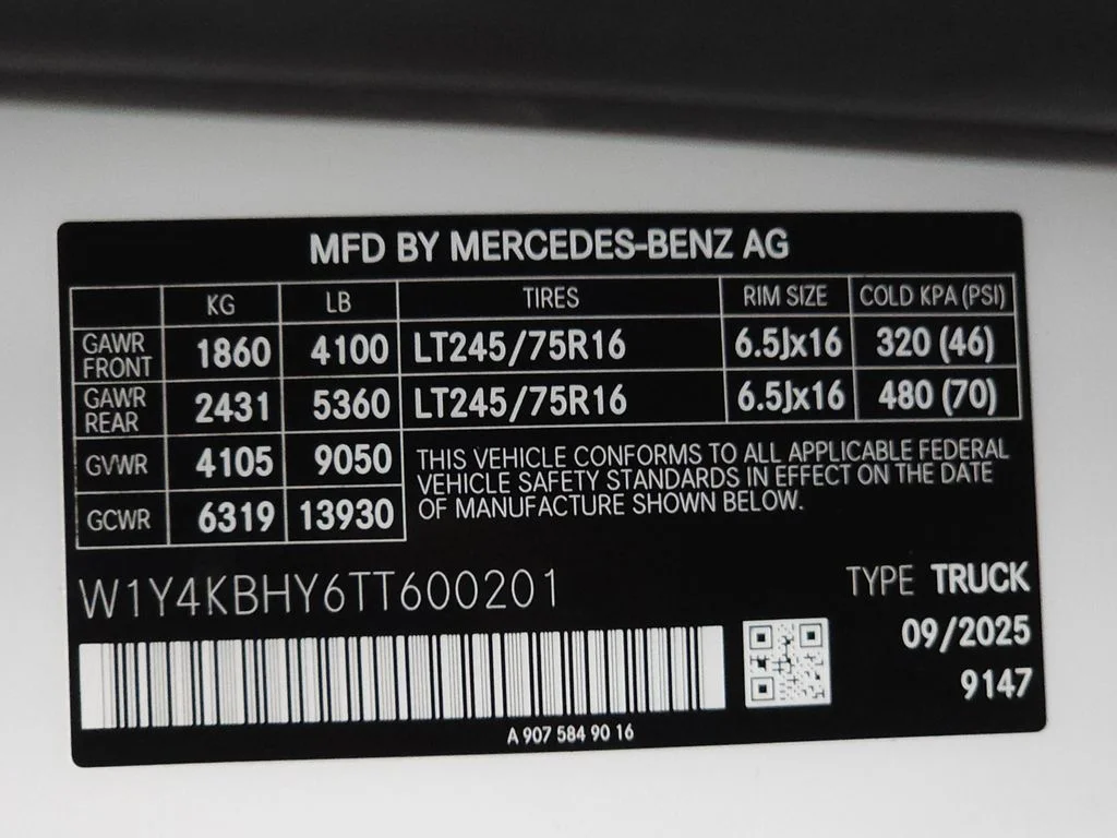 Used 2026  Mercedes-Benz Cargo 144 WB image 29