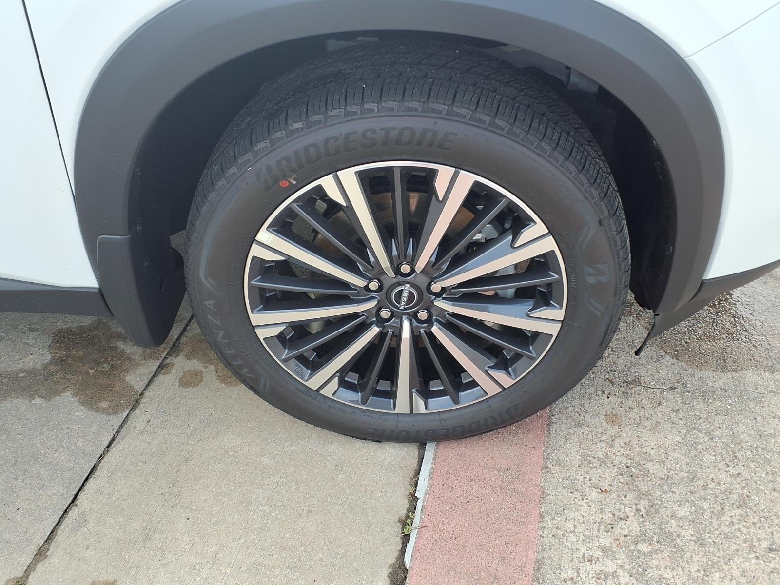 2026 Nissan Pathfinder Platinum White at Robbins Nissan