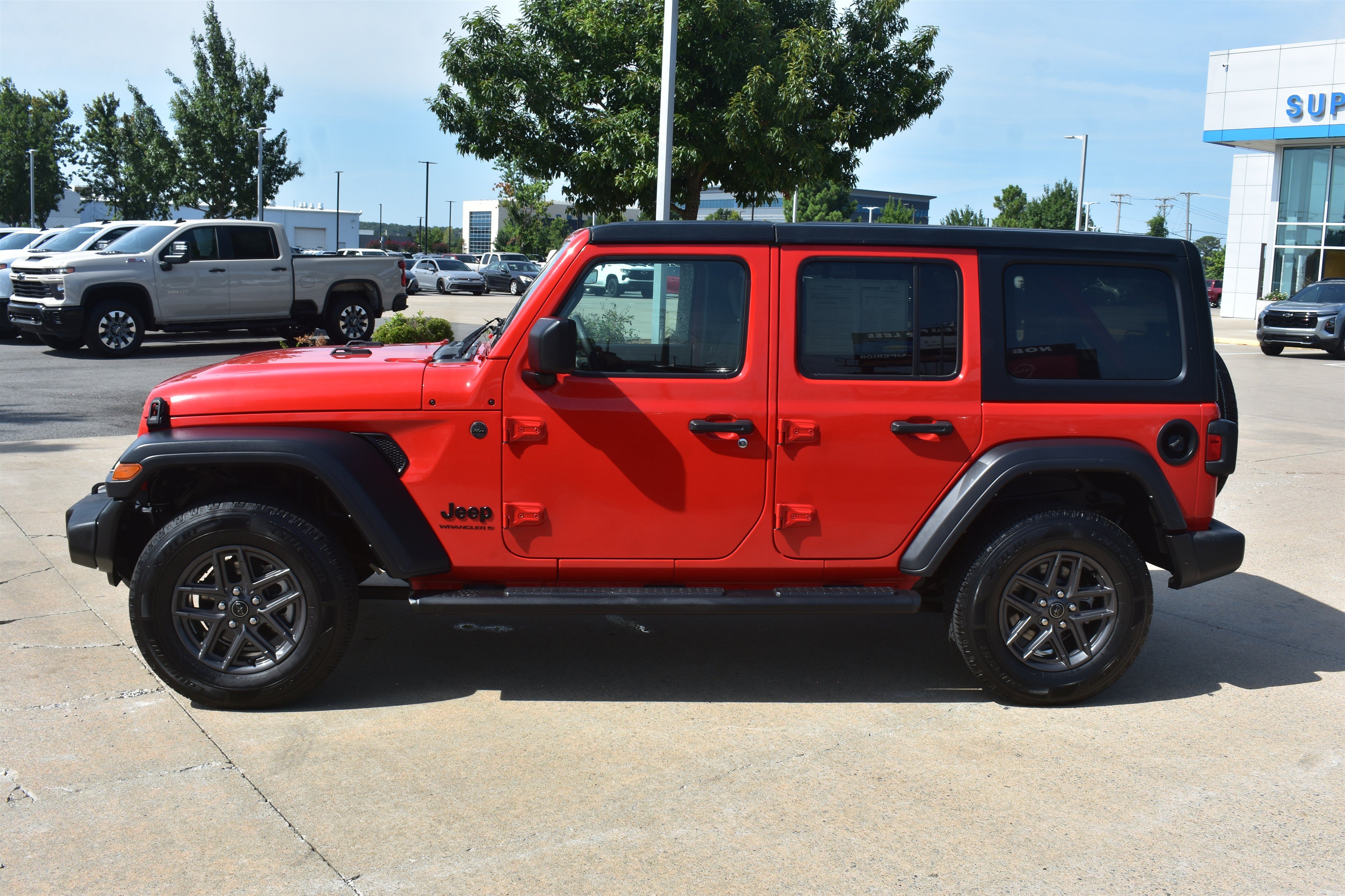 Used 2024 Firecracker Red Jeep Sport S image 8