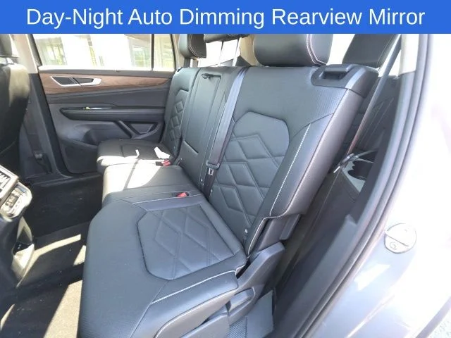 Used 2026 Silver Mist Metallic Volkswagen 2.0T SE w/Technology image 10