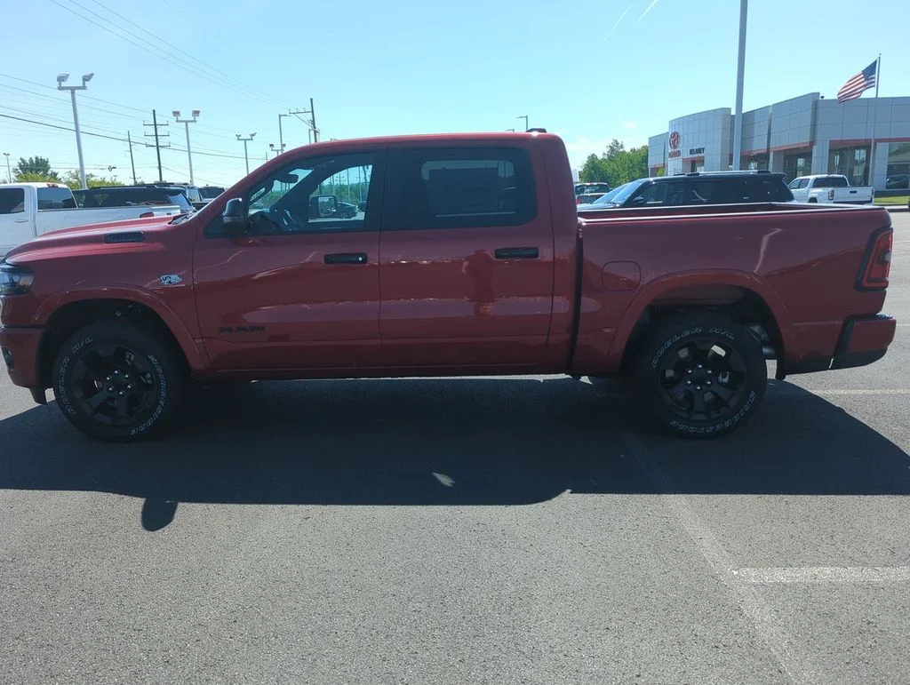 New 2026 Molten Red Pearl-Coat Exterior Paint RAM Big Horn/Lone Star image 5