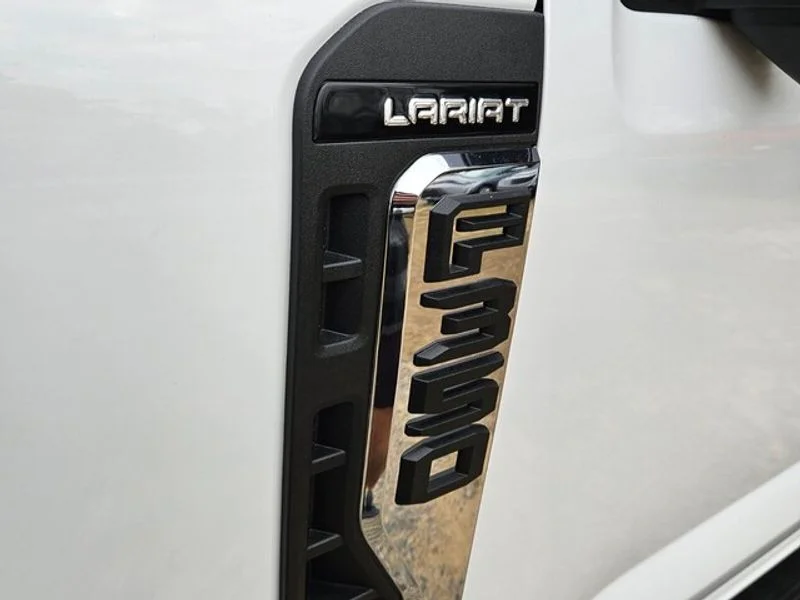 New 2026 Oxford White Ford F-350® Lariat® image 17