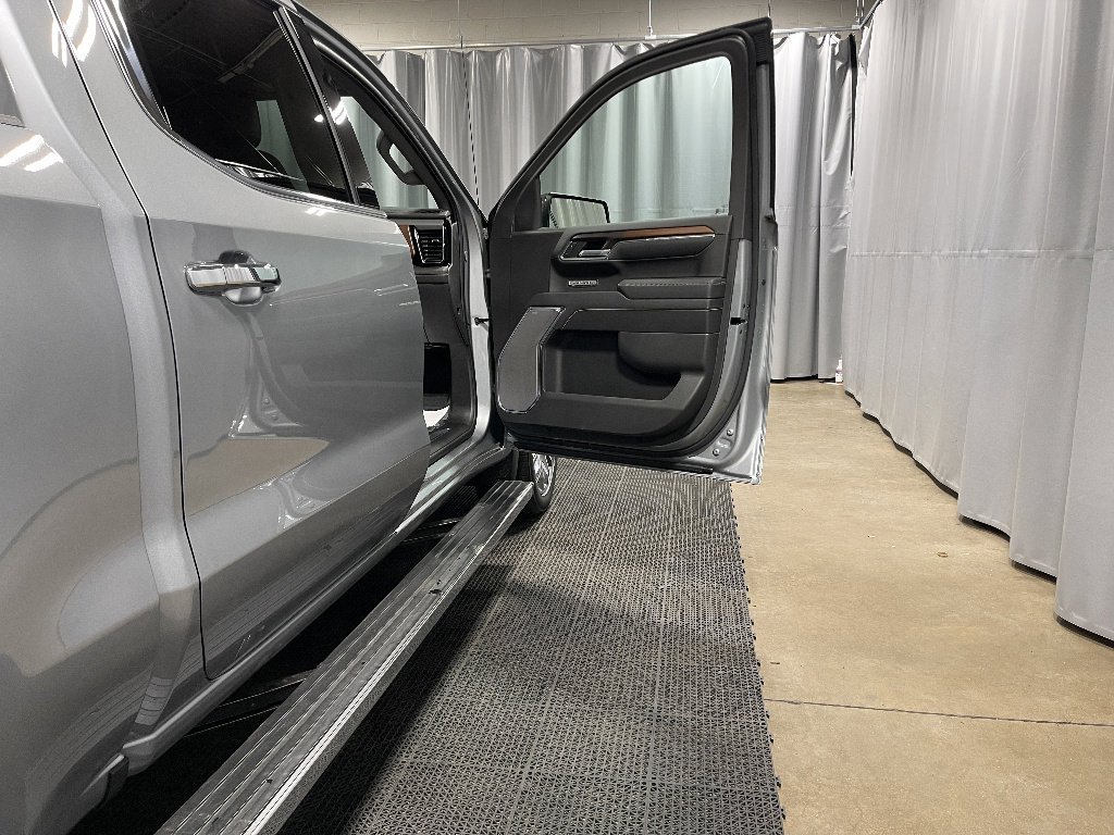 New 2026 Sterling Metallic GMC Denali image 19