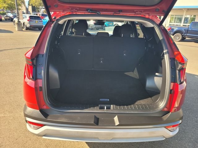 Used 2025 Red Hyundai SEL image 11