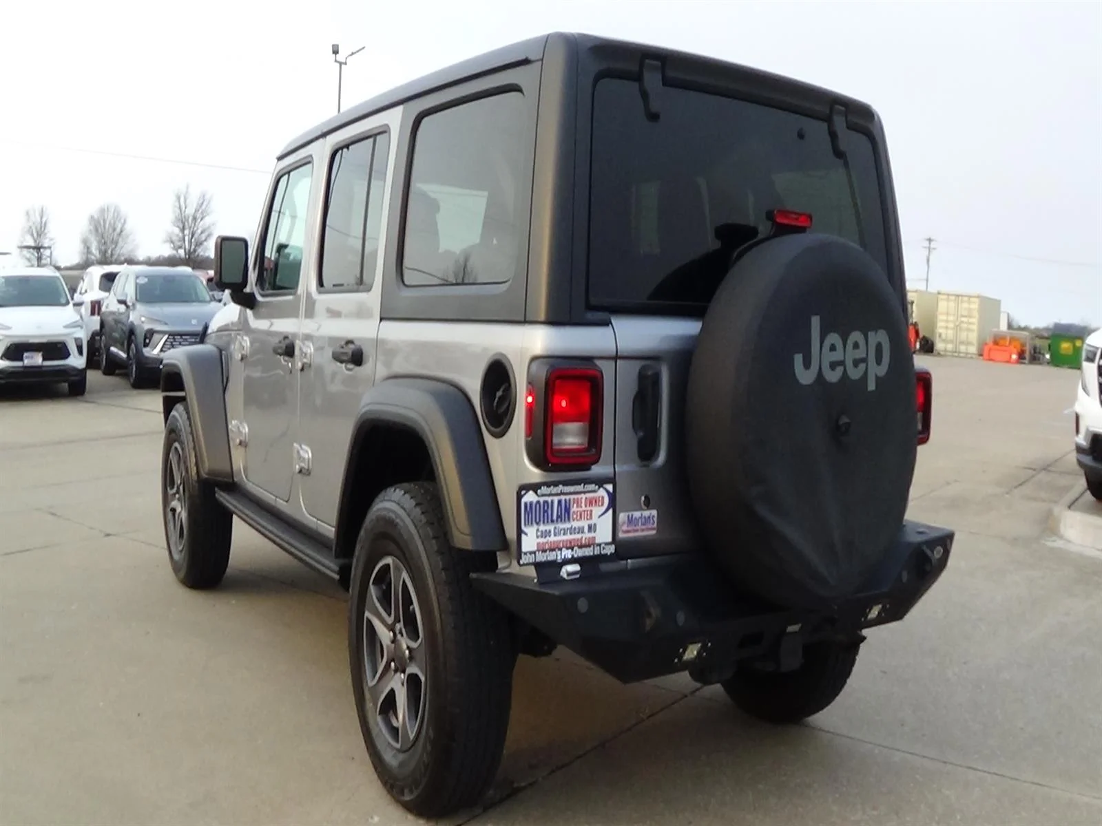 Certified Used 2019 Billet Silver Metallic Clear Coat (psc) Jeep Sport S image 8