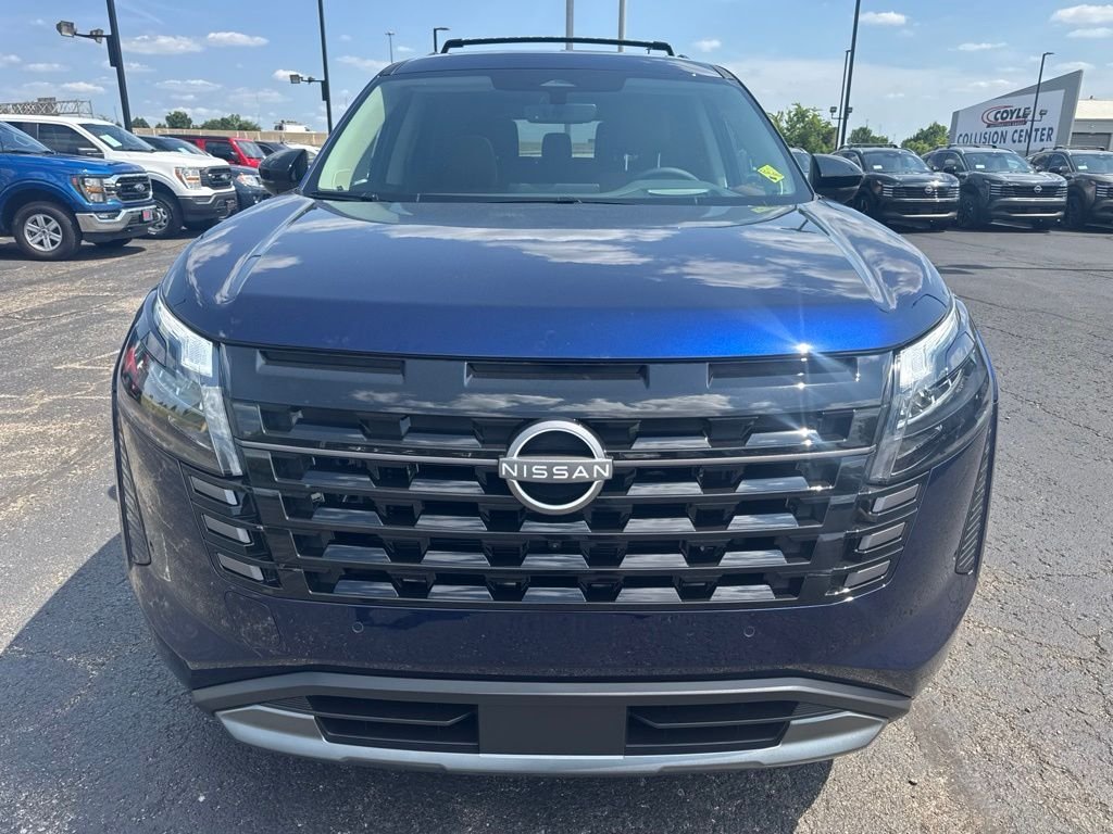 New 2026 Deep Ocean Blue Pearl Nissan Platinum image 9