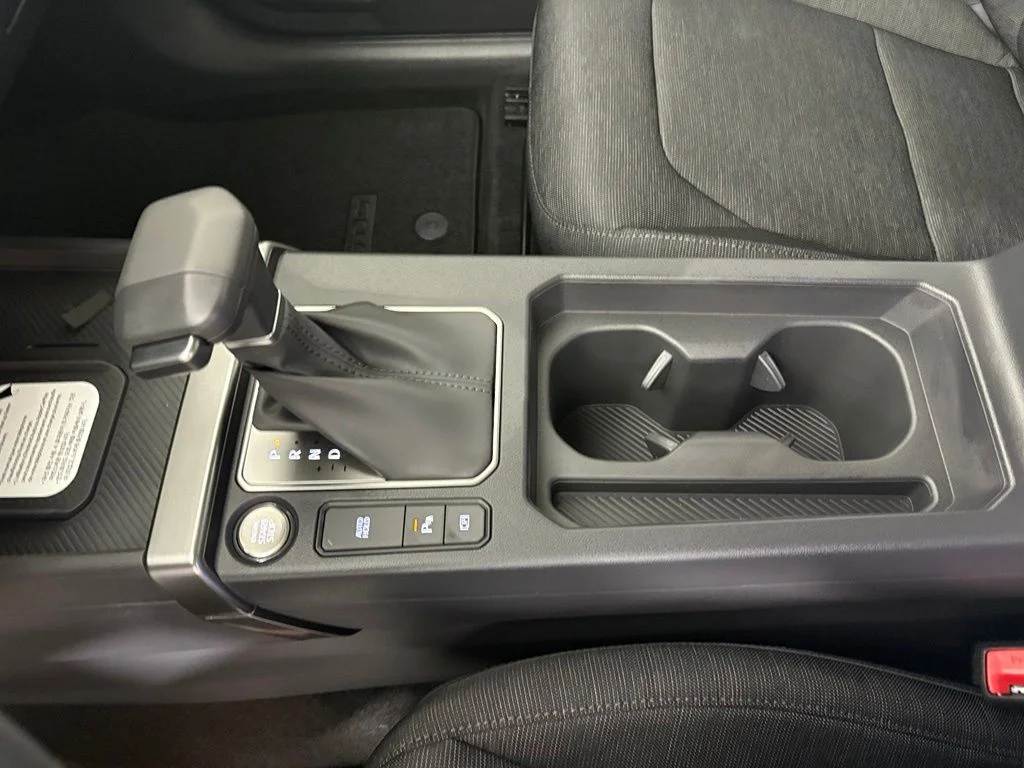 New 2027 Frost Blue / Black Roof Kia S image 31