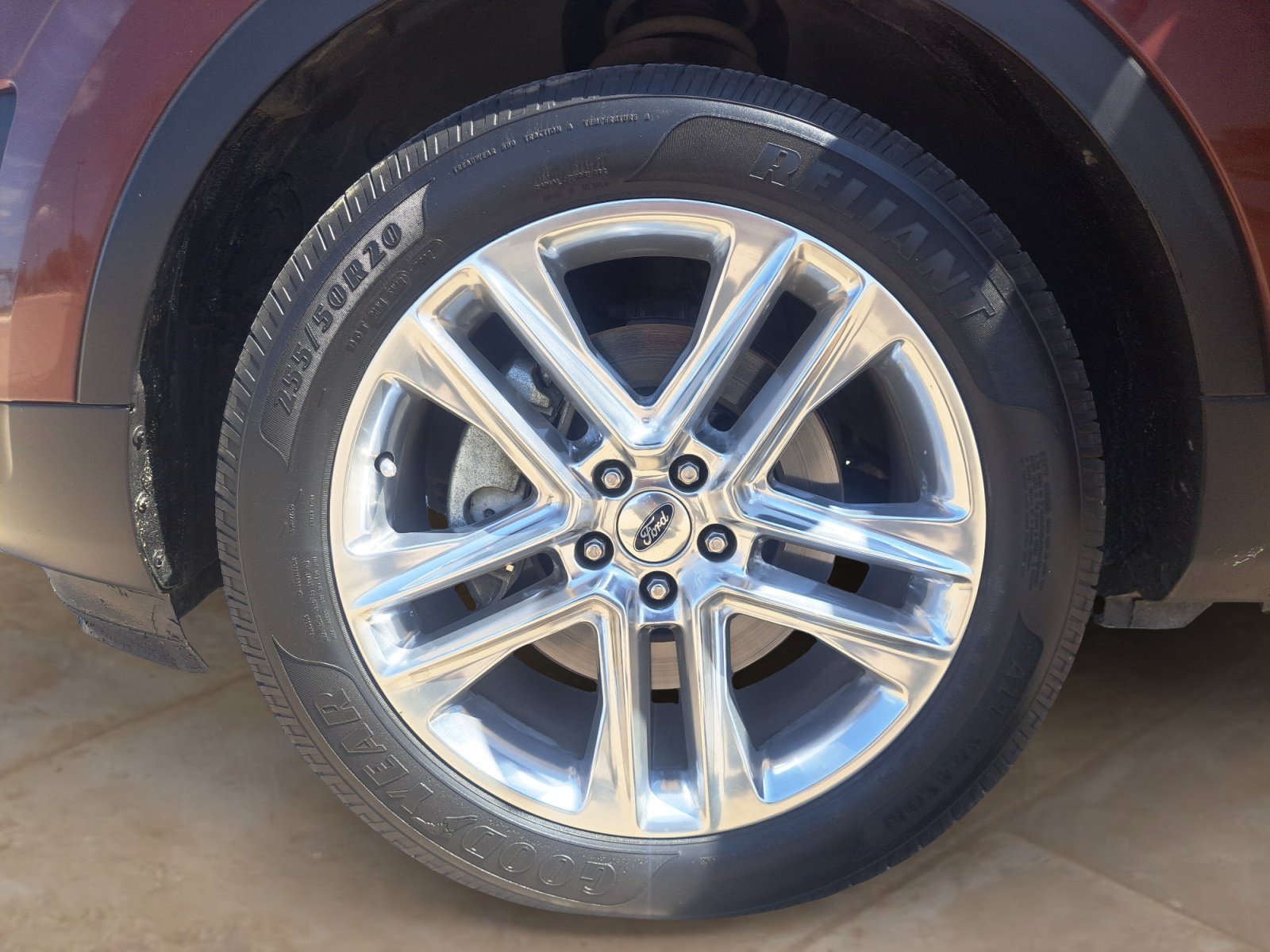 Used 2016 Orange Ford XLT image 29