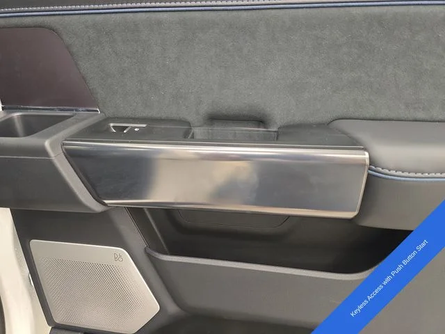 New 2026 Star White Metallic Tri-Coat Ford F-350® Platinum® image 17