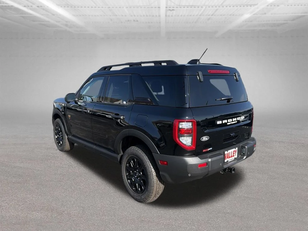 New 2026 Shadow Black Ford Badlands® image 6