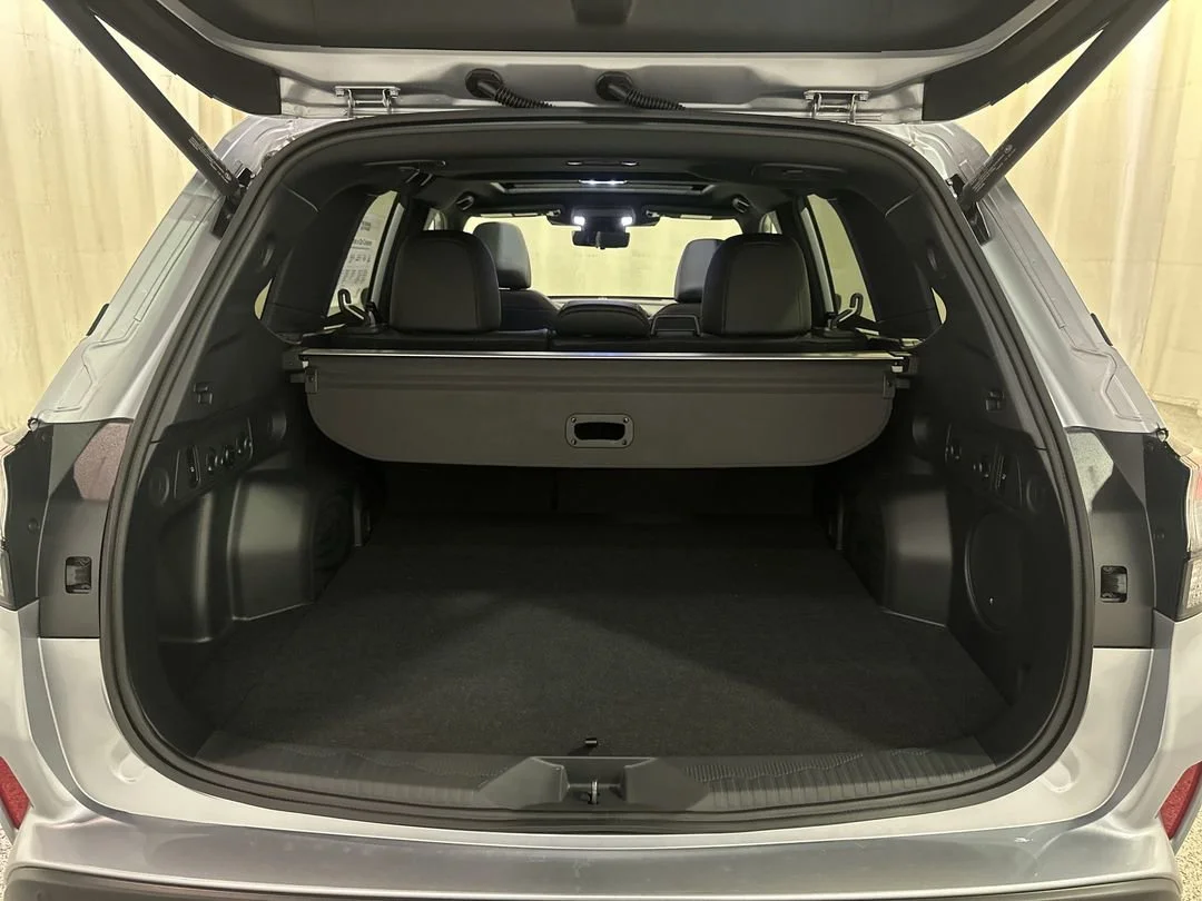 2026 Subaru Forester Touring - Photo 17