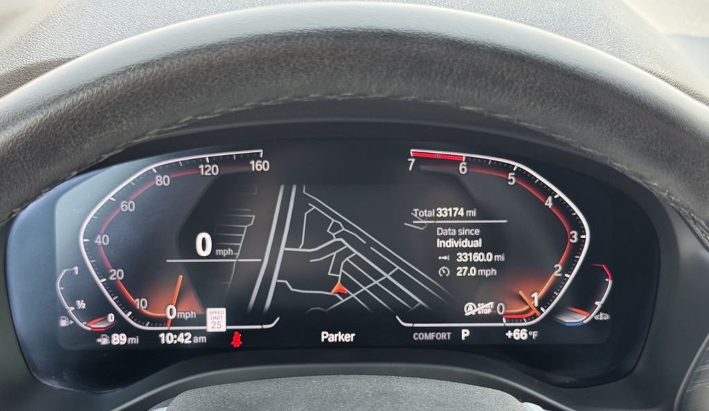 Used 2024 Blue BMW xDrive30i image 18