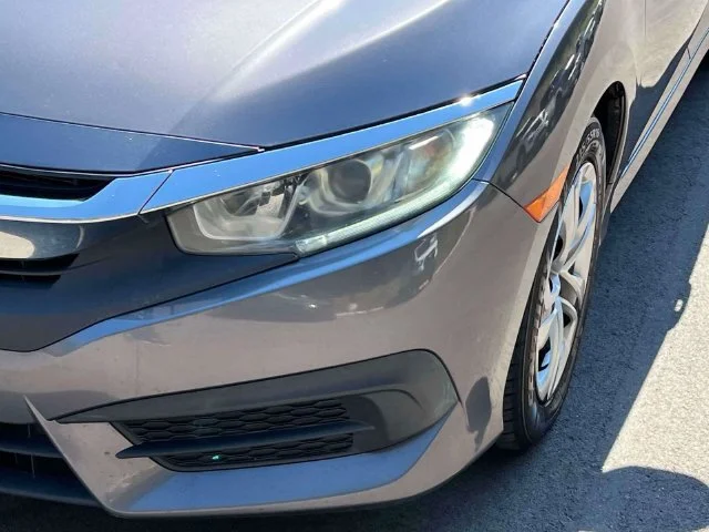 Used 2016 Modern Steel Metallic Honda LX image 9