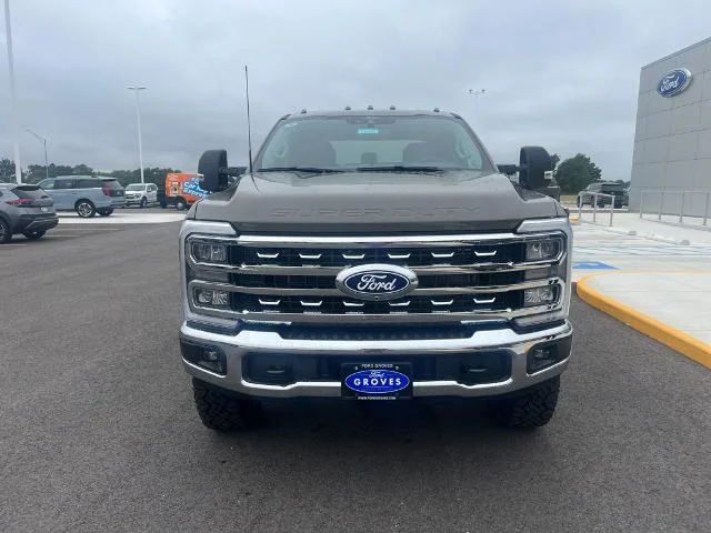 New 2027 Marsh Gray Metallic Ford F-250® XLT image 2