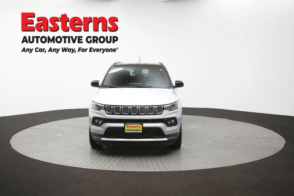 Used 2025 Silver Jeep Limited image 52