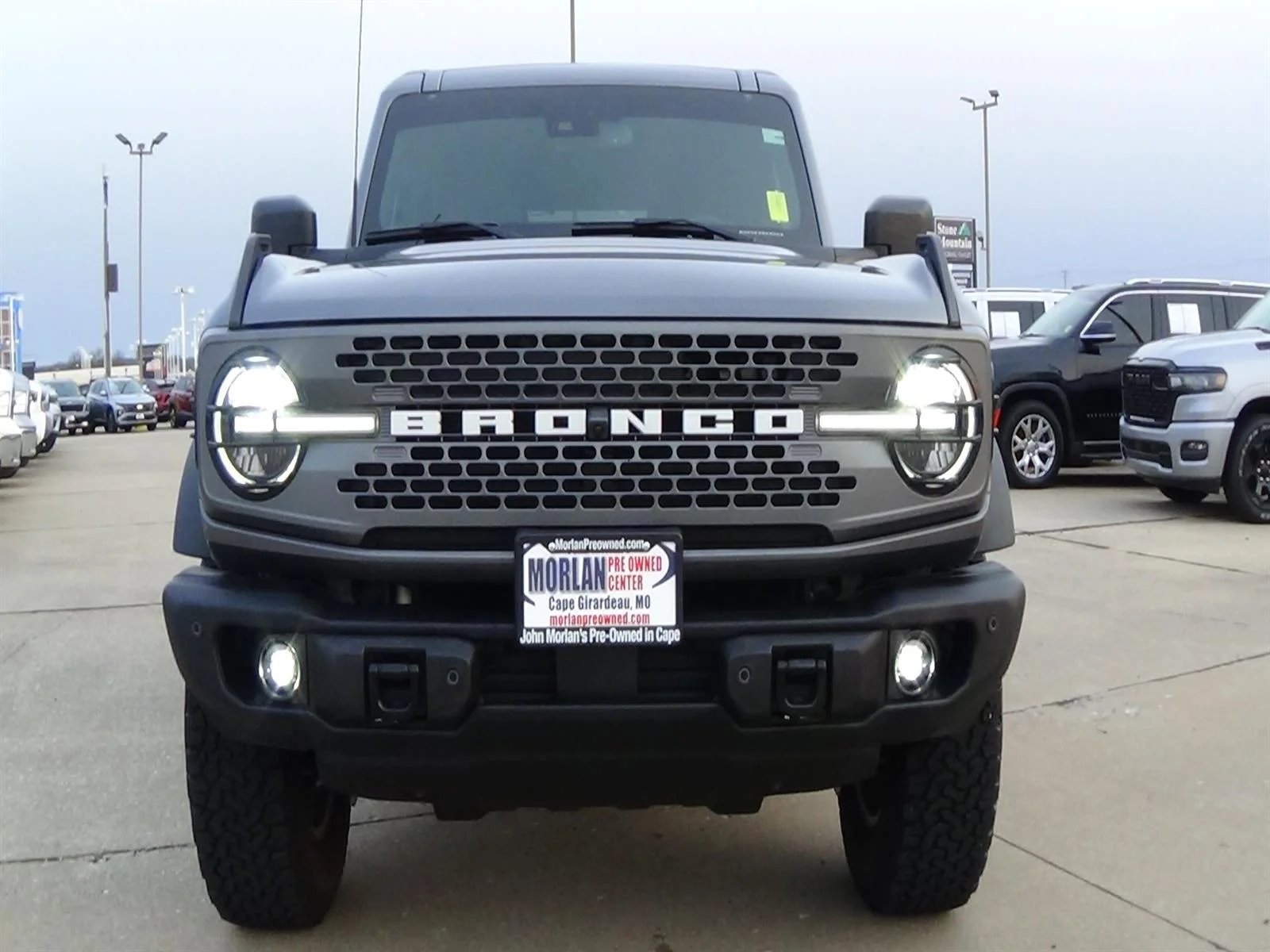 Used 2023 Carbonized Gray (m7) Ford Badlands Advanced image 3