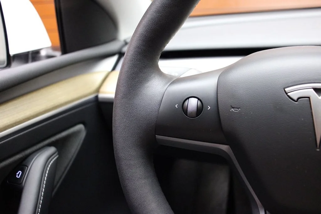Used 2023 Pearl White Multi-Coat Tesla Long Range image 30