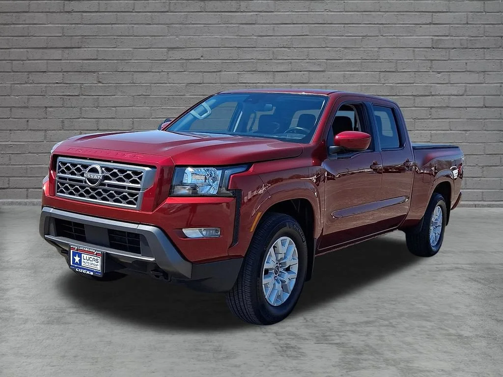 Used 2023 Red Nissan Crew Cab Long Bed SV 4x4 image 5
