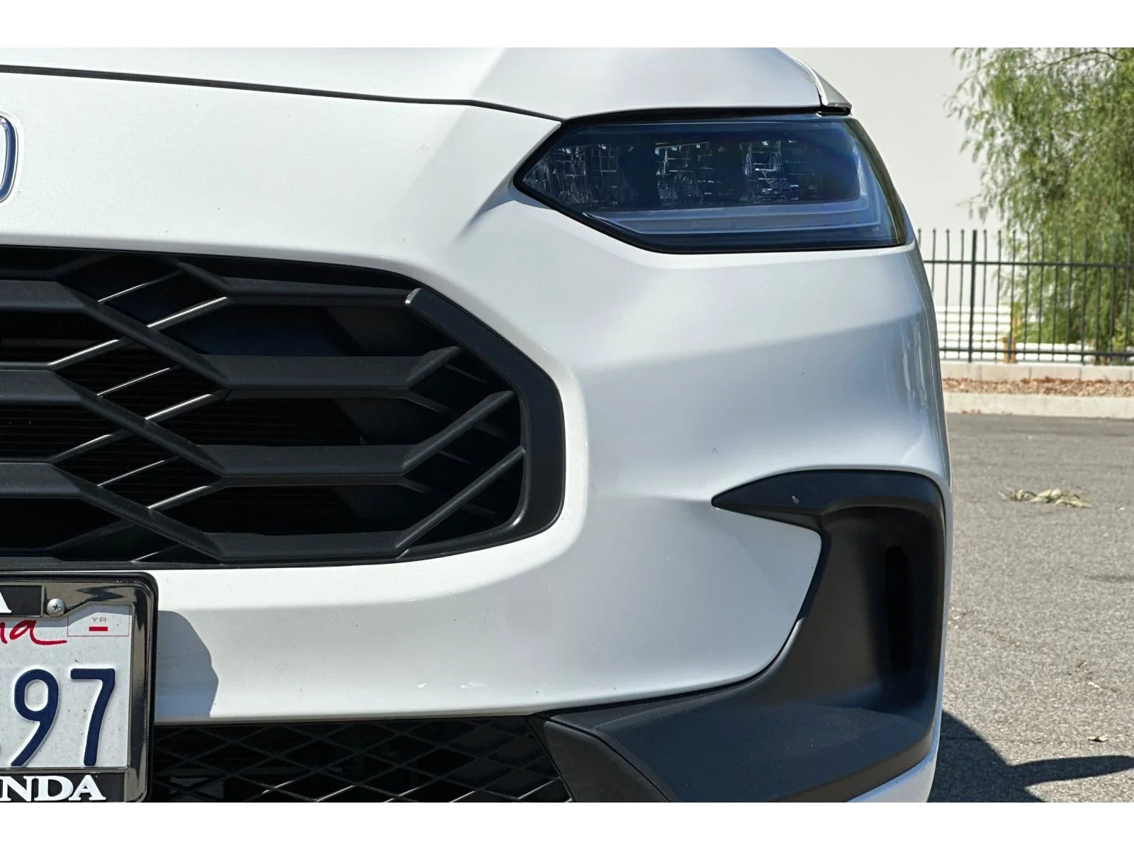 Used 2025 Platinum White Pearl Honda Sport image 53
