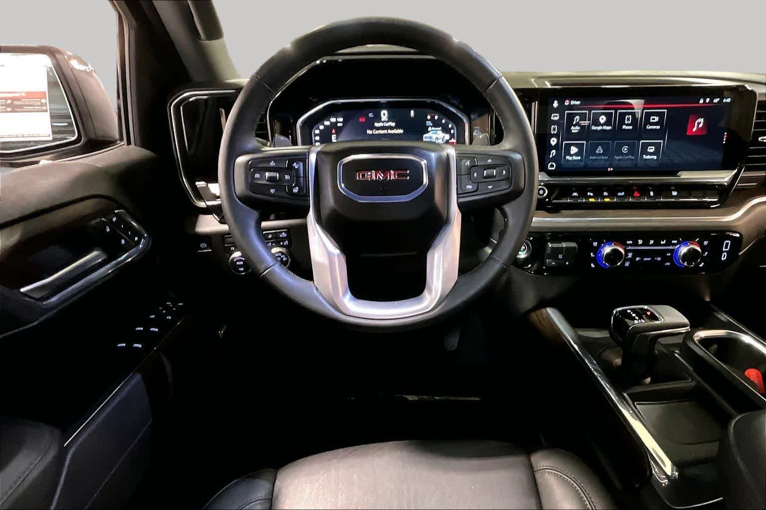 Used 2026 Onyx Black GMC SLT image 5