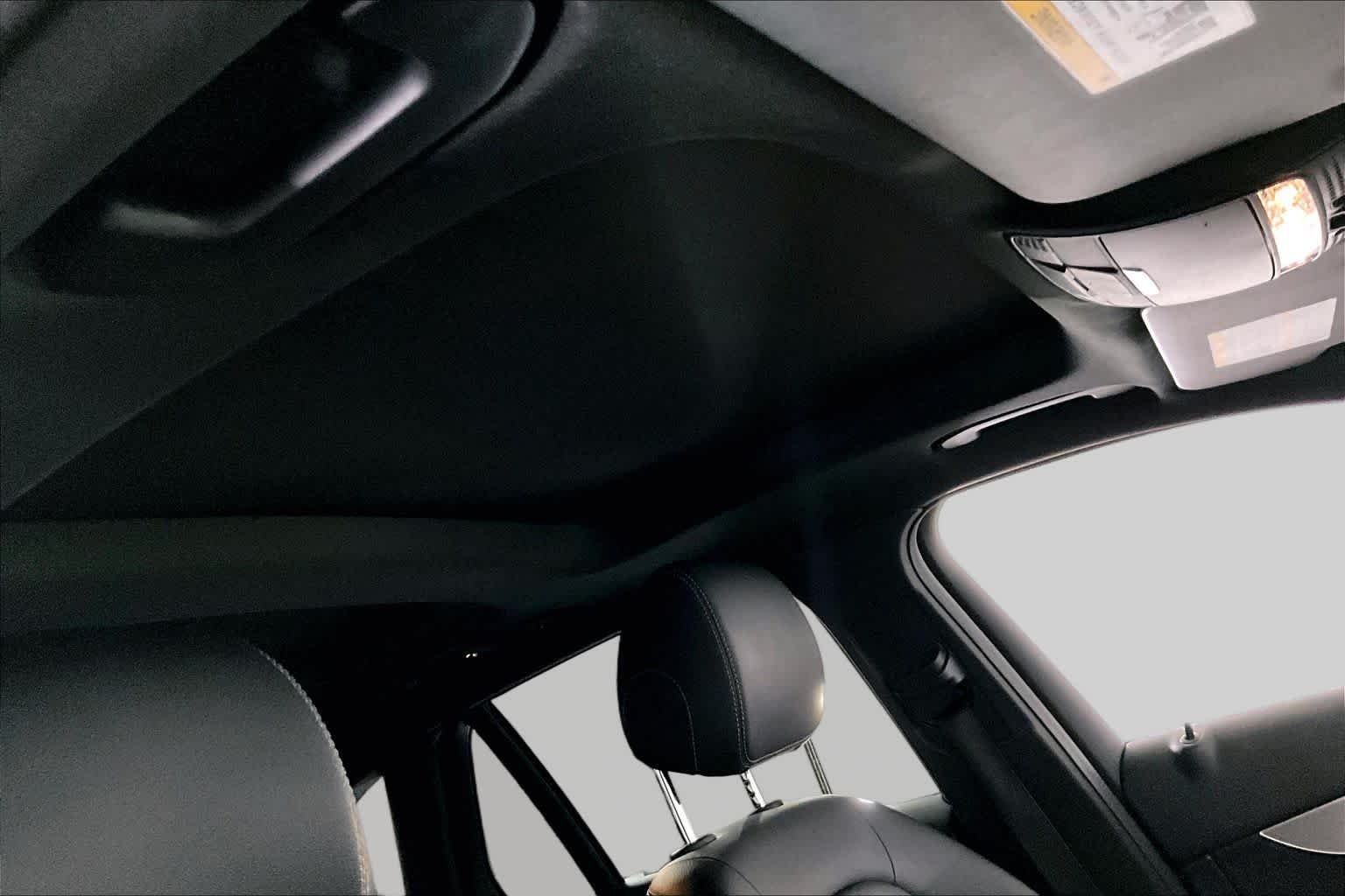 Used 2019 Black Mercedes-Benz GLC 300 image 14