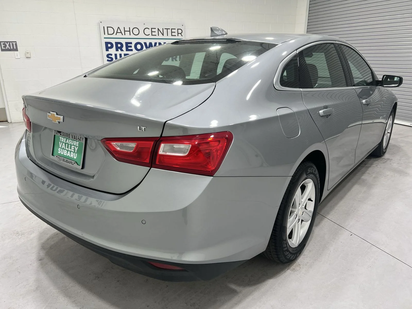 Used 2024 Gray Chevrolet LT image 8