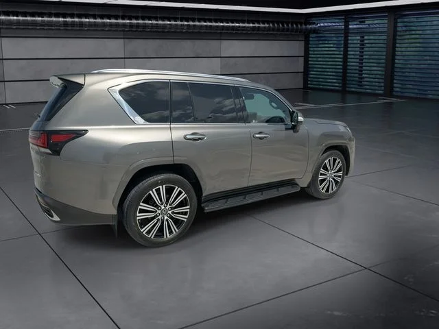 Used 2024 Gray Lexus 600 Luxury image 8