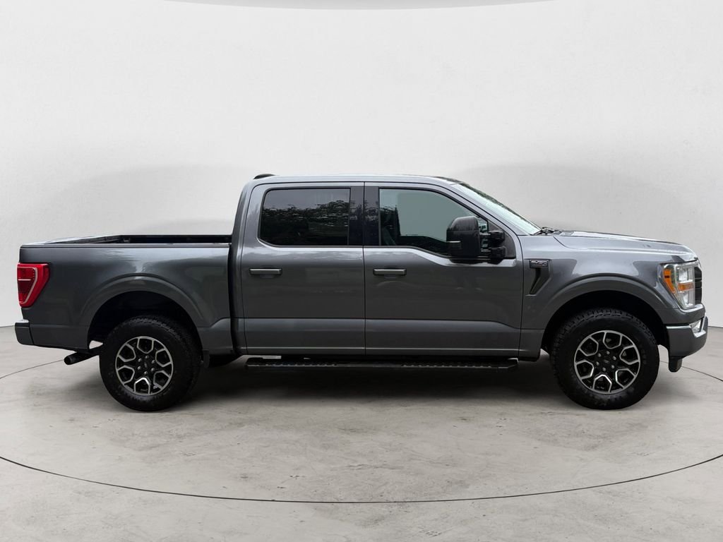 Used 2021 Gray Ford XLT image 4