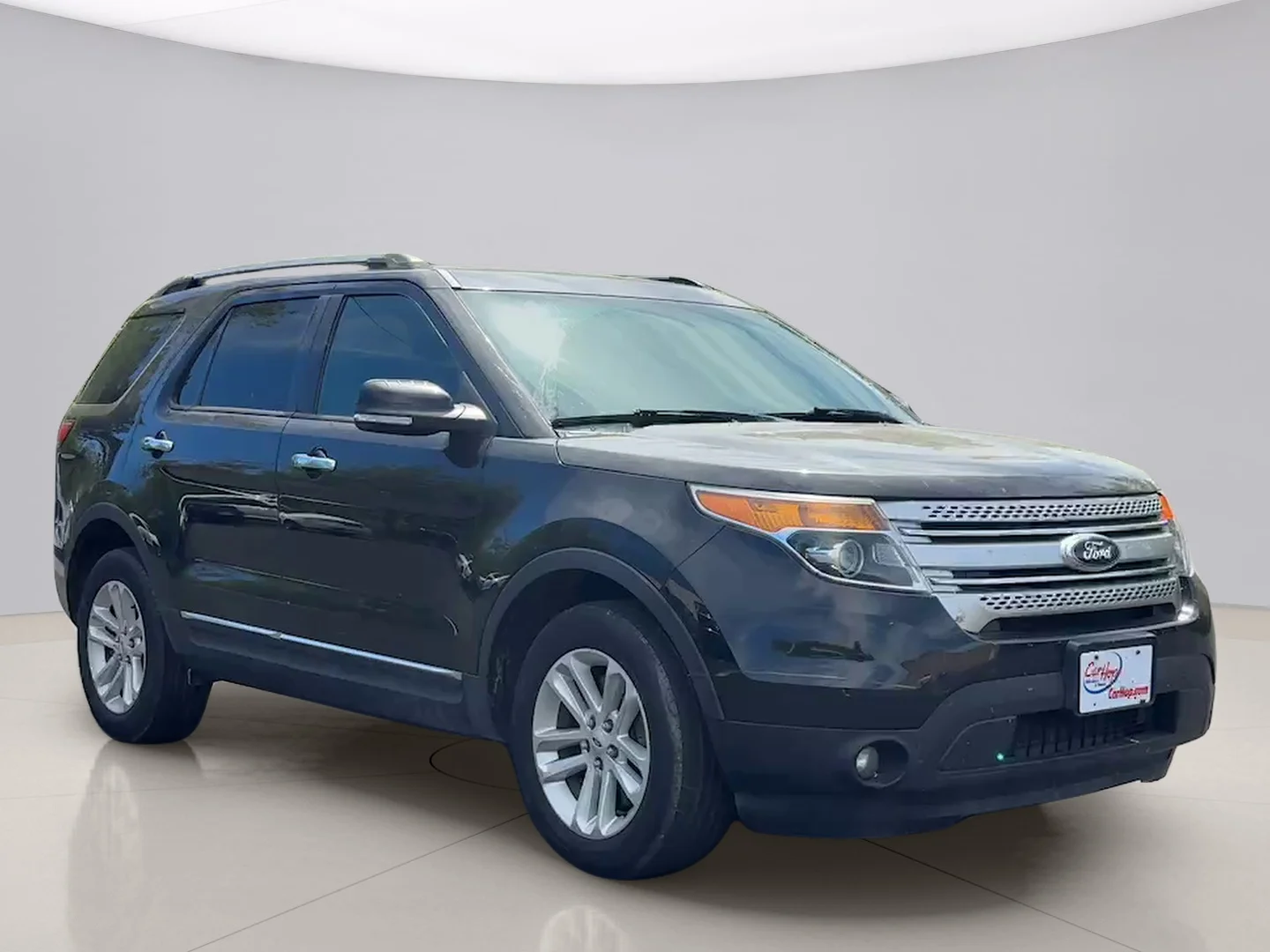 Used 2013 Black Ford XLT image 3