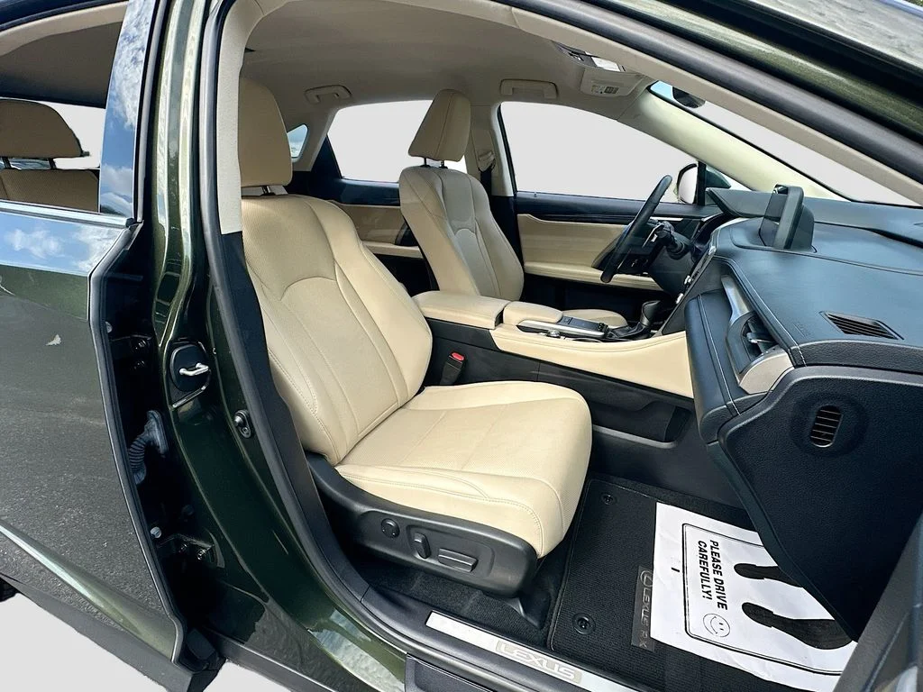 Used 2021 Green Lexus 350 image 25