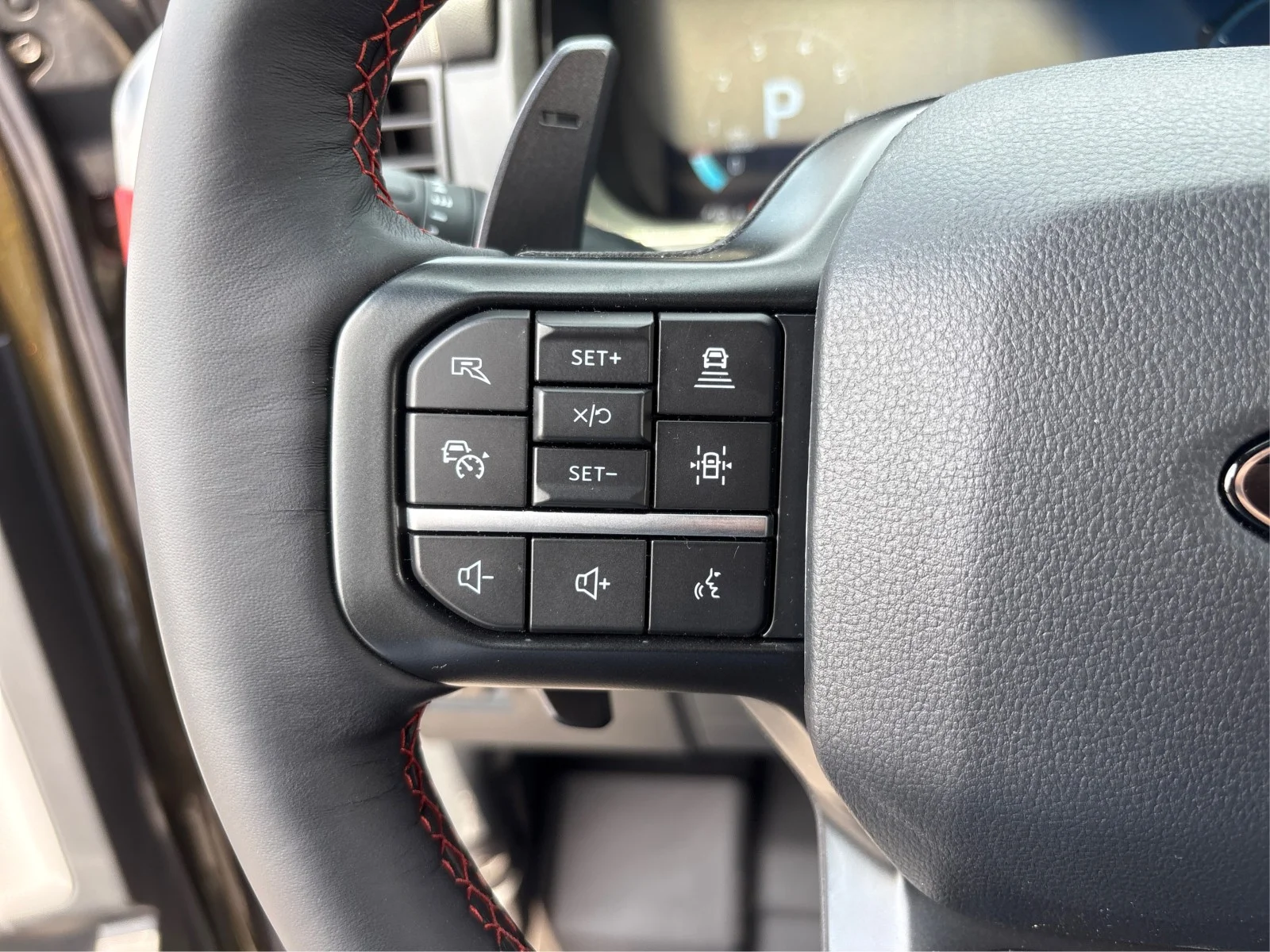 Used 2025 Green Ford Raptor image 23