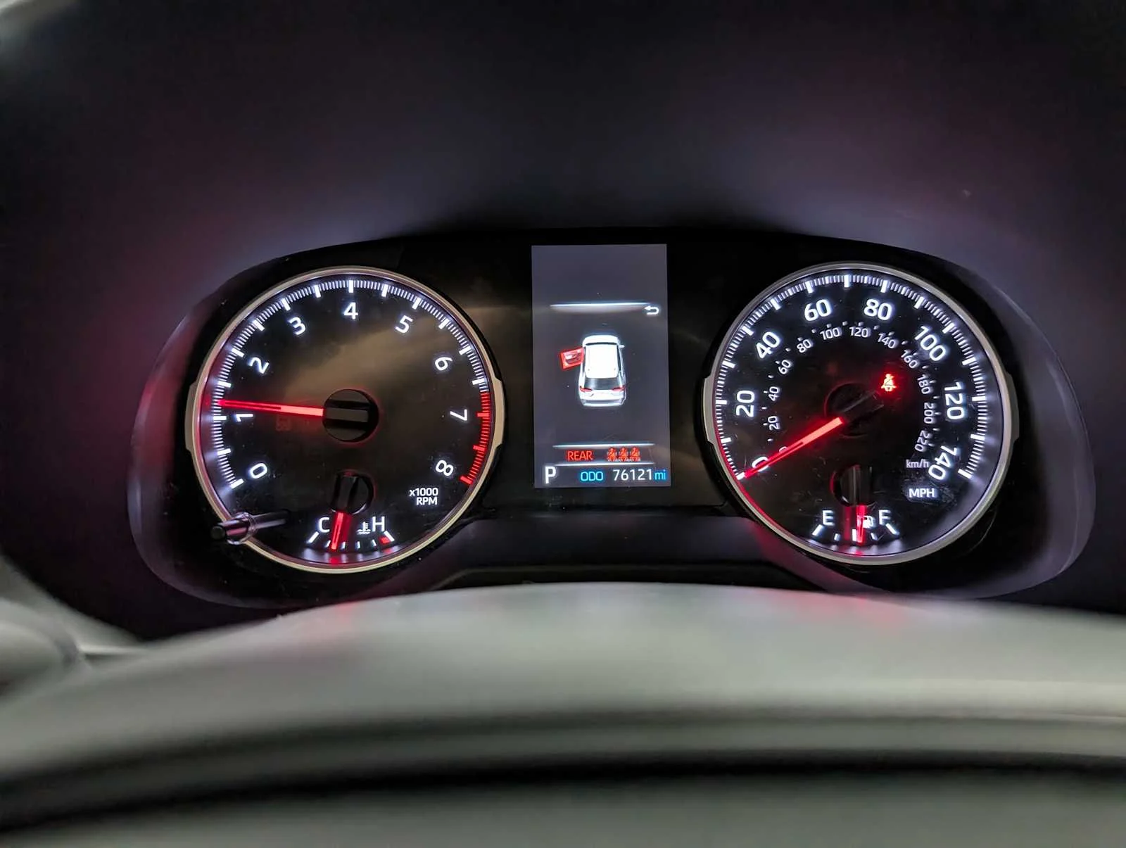 Used 2022 White Toyota LE image 22