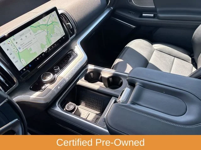 Used 2025 Silver Ford Platinum image 29