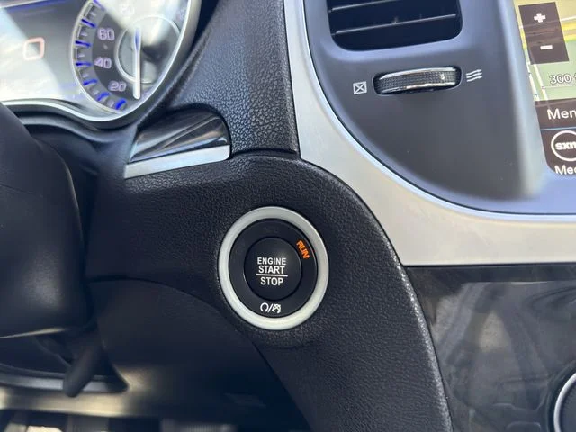 Used 2022 White Chrysler Touring image 26