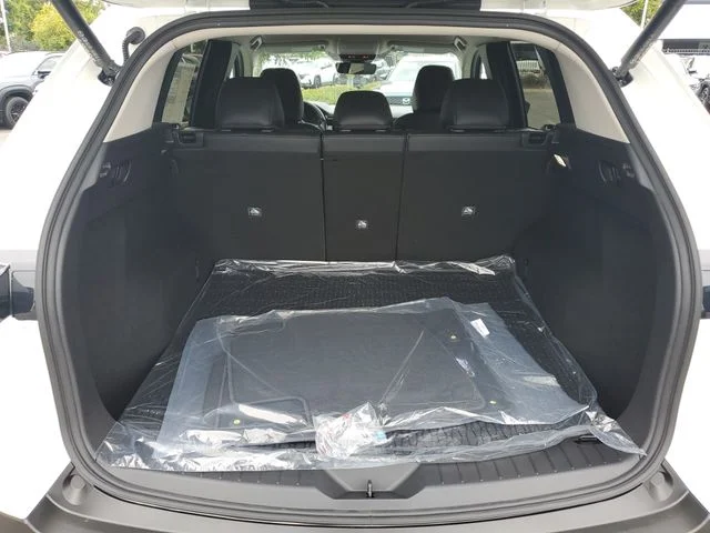 New 2026 Rhodium White Metallic Mazda 2.5 S Preferred AWD image 17
