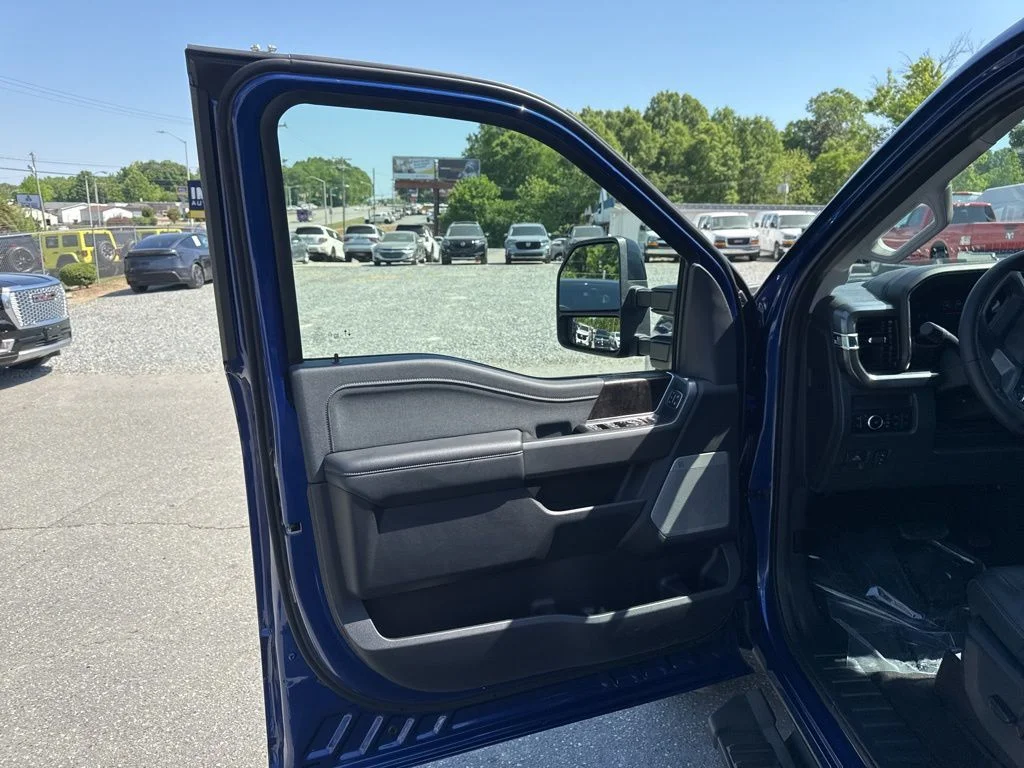 Used 2026 Blue Ford Lariat image 26