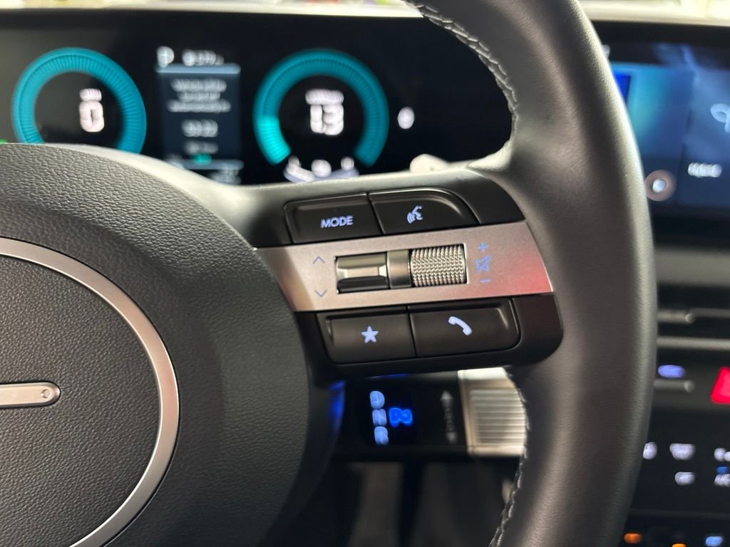 2025 Hyundai Sonata Hybrid SEL - Photo 15