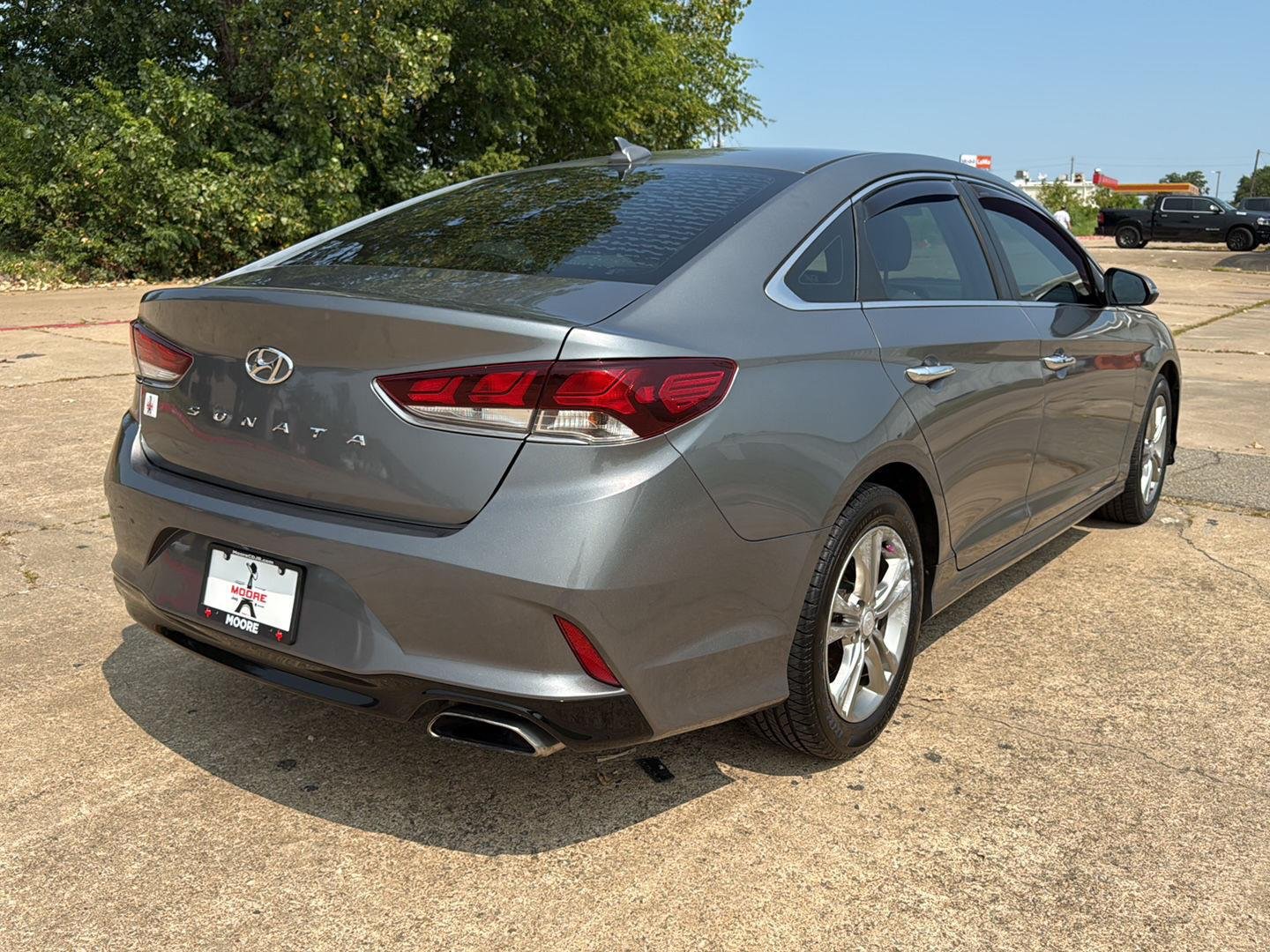 Used 2019 Machine Gray Hyundai SEL image 7