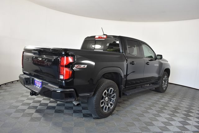 2023 Chevrolet Colorado Z71 - Photo 8