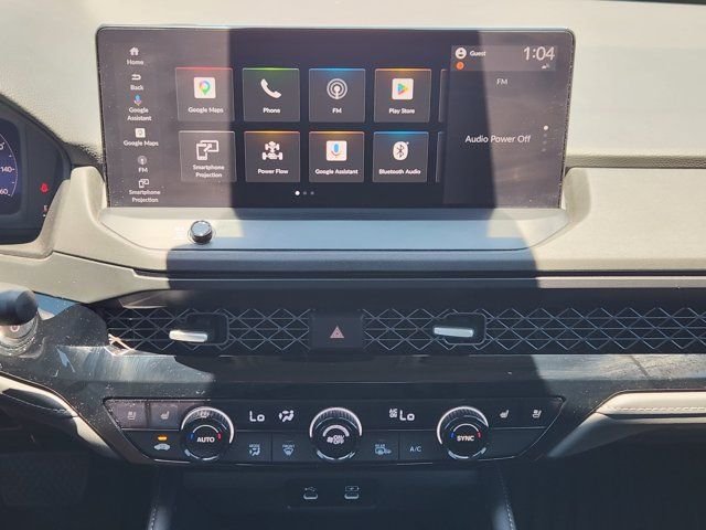 Used 2023 White Honda Touring image 18