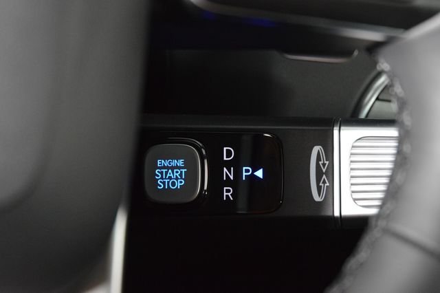New 2026 White Hyundai Blue SEL Premium 7P image 39