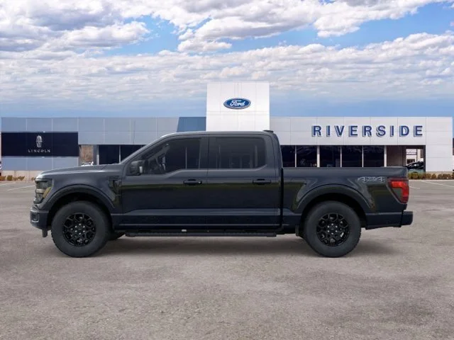 New 2026 Agate Black Metallic Ford XLT image 3