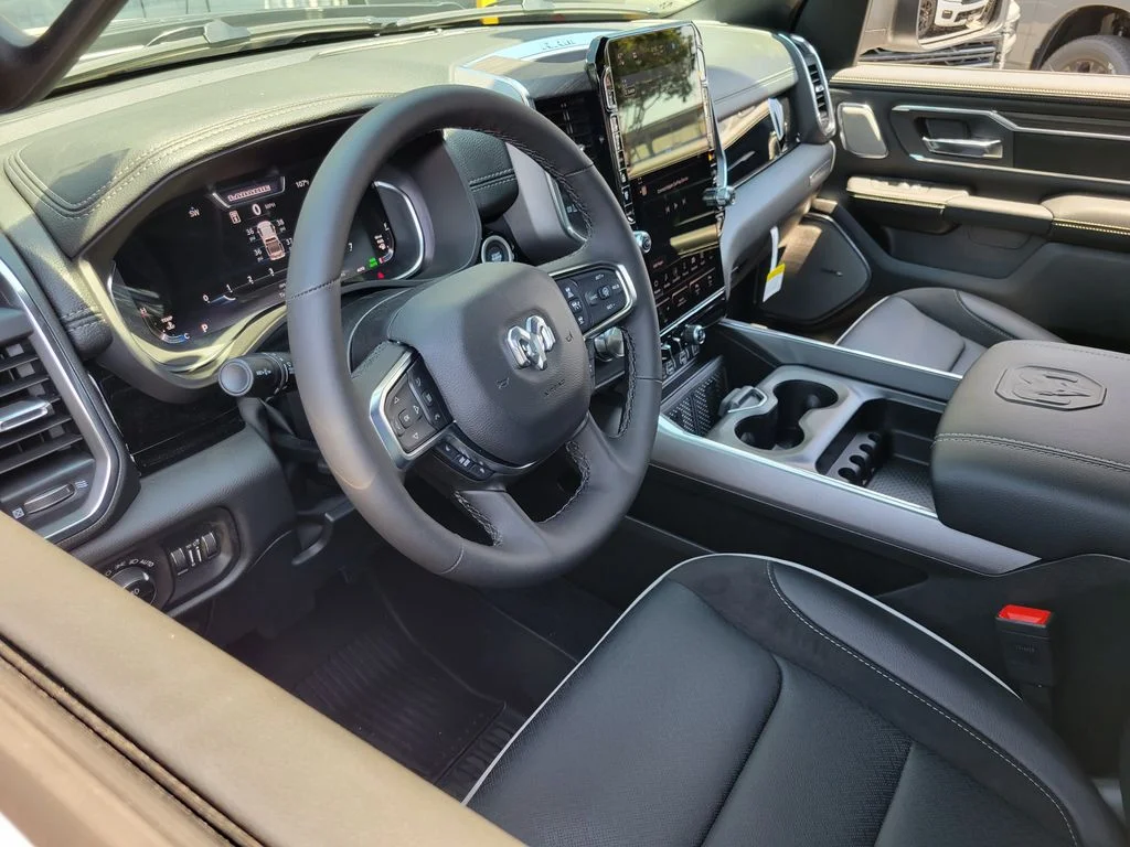 2026 Ram Ram 1500 Pickup photo 2
