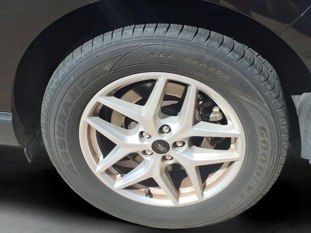Used 2024  Ford SEL image 28