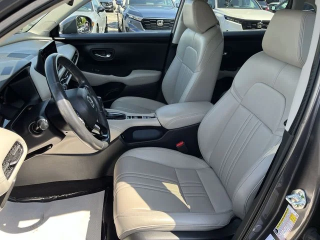 Used 2025  Honda EX-L image 15