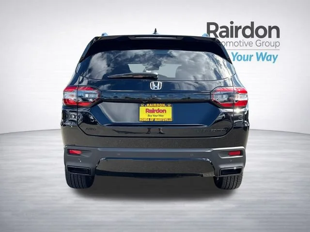 2026 Honda Pilot Black Edition - Photo 6