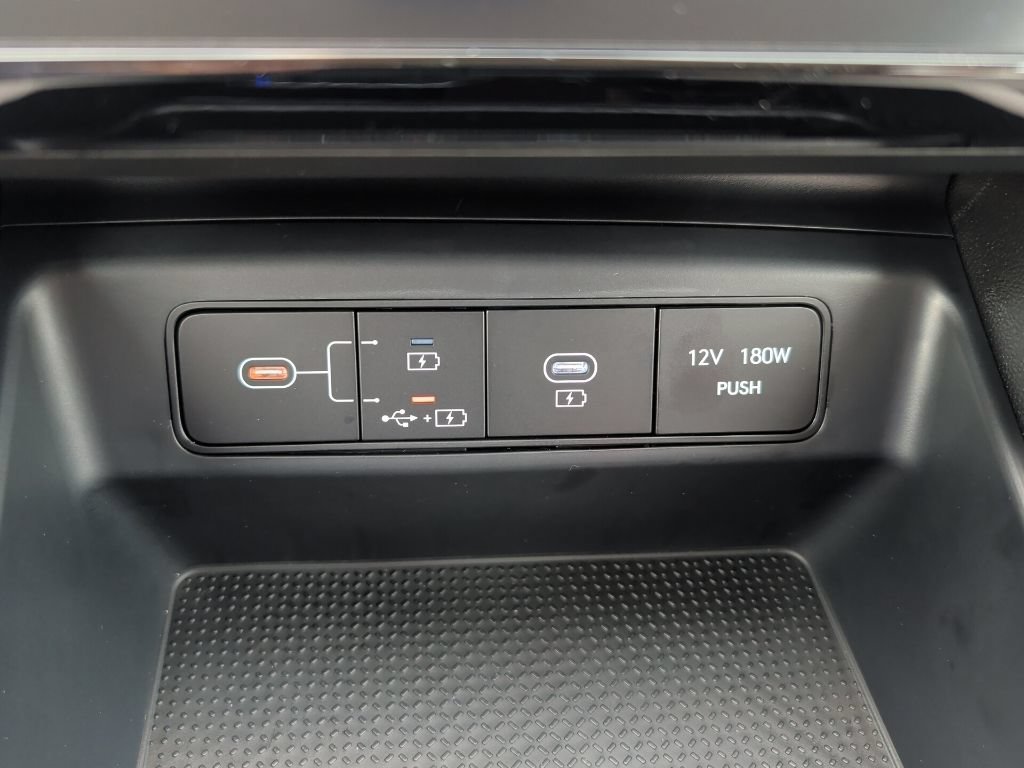 New 2026 Phantom Black Hyundai SEL Plus image 26
