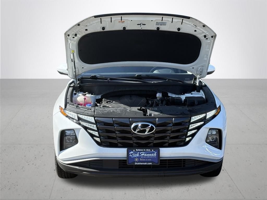 Used 2024 White Pearl Hyundai SEL image 3