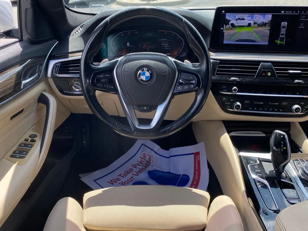 Used 2019 Blue Toyota LE image 10
